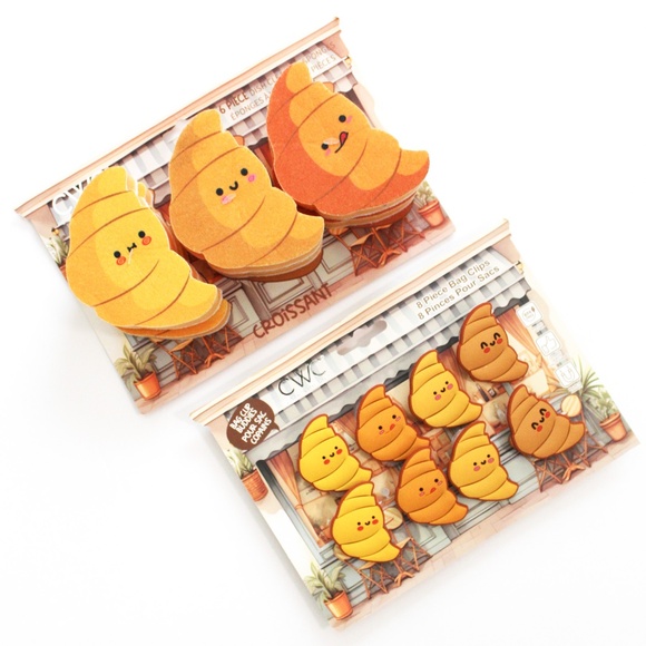 NWT Croissant dish cleaning sponges and bag clips set - Picture 1 of 5